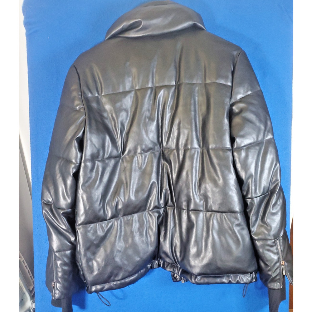 BCBGMAXAZRIA Black Faux Leather Puffer Jacket Womens Small Quilted Winter Coat - Picture 5 of 16